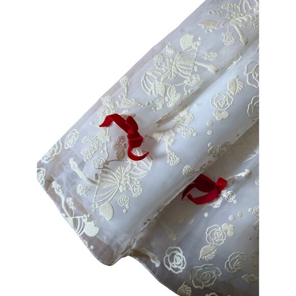 Disney Mary Poppins costume white dres with red roses - Picture 4 of 15